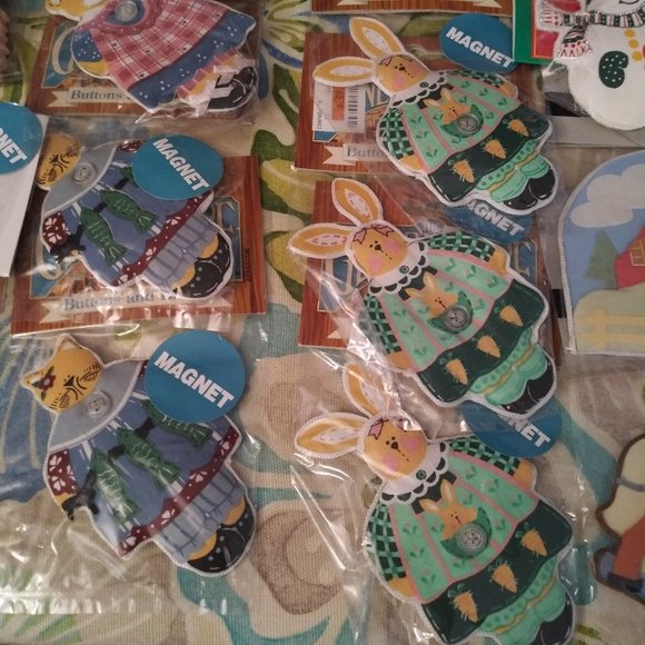 2368 Lot of 17 Magnets All New - Picture 4 of 8